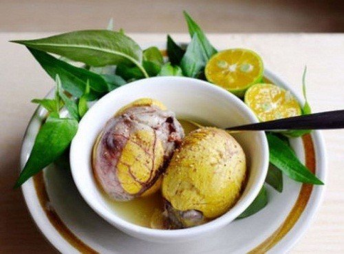 dinh dưỡng từ trứng vịt lộn