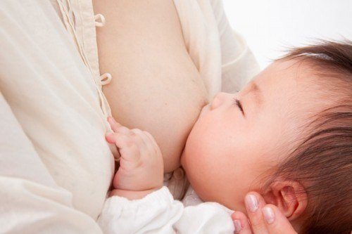 đau dạ dày khi đang cho con bú