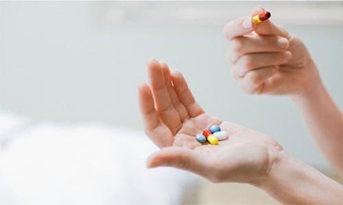 Sử dụng thuốc điều trị trào ngược dịch mật