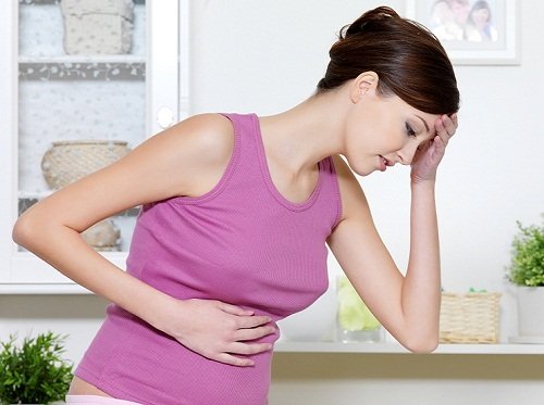 Bà bầu bị đầy bụng