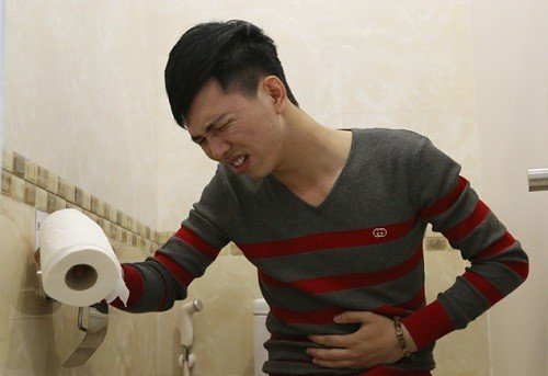 đau bụng tiêu chảy